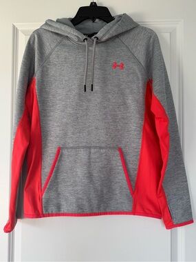Under Armour Light Gray & White ColdGear Hoodie
